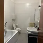 Lägenhet Interno 1 - Elegante Mini Affacciato Sul Udine
